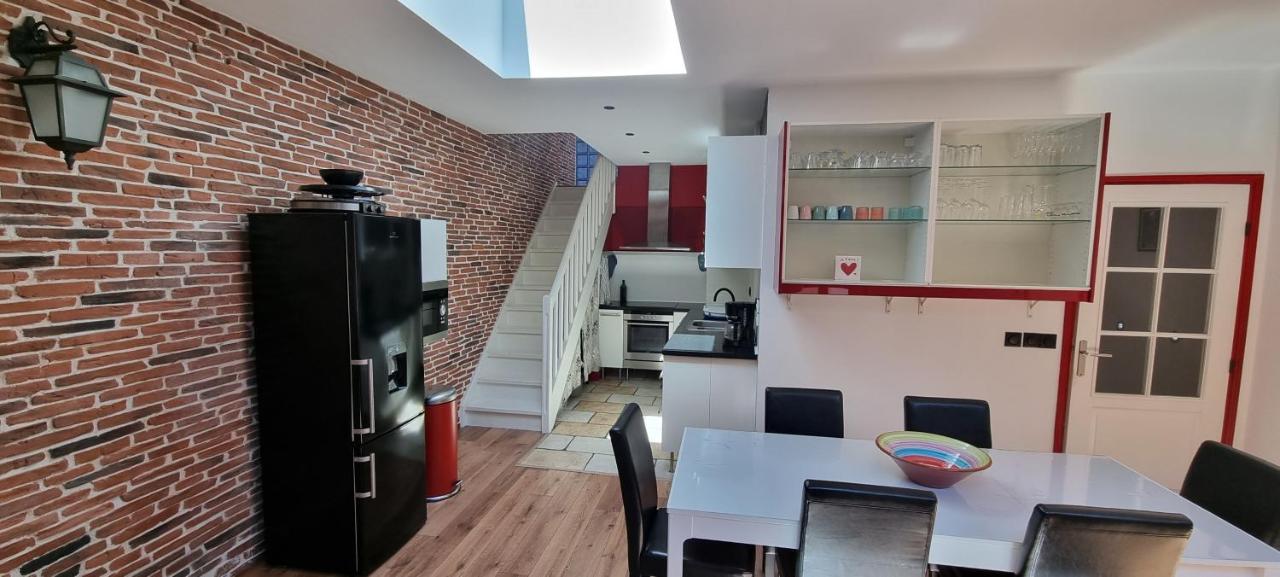 شقة Chambre D'Hotes Sde, Wc Prive Climatise Dans Loft 80M2 Espace Commun Avec Les Habitants Salon Et Cuisine تولون المظهر الخارجي الصورة